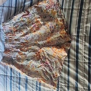 Linen Blend Flor Shorts